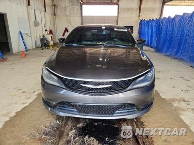 Piąte zdjęcie samochodu w środku: 2015 CHRYSLER 200 S VIN:1C3CCCDG8FN553685 - miniatura