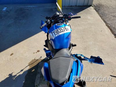Zdjęcie 6 z 8 samochodu: 2018 KAWASAKI EX400 VIN:JKAEXKH19JDA12018 - miniatura