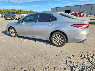 Drugie zdjęcie samochodu z przodu: 2020 TOYOTA CAMRY LE VIN:4T1C11AKXLU902664 - miniatura