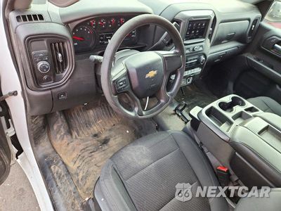 Zdjęcie 8 z 12 samochodu: 2020 CHEVROLET SILVERADO C1500 VIN:3GCNWAEH7LG341596 - miniatura