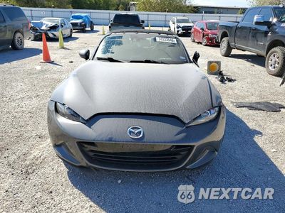 Piąte zdjęcie samochodu w środku: 2016 MAZDA MX-5 MIATA GRAND TOURING VIN:JM1NDAD76G0117146 - miniatura