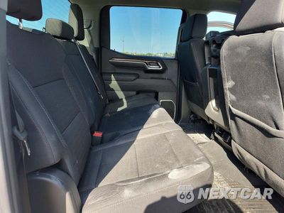 Zdjęcie 10 z 12 samochodu: 2026 CHEVROLET SILVERADO K1500 LT-L VIN:1GCPKKEKXTZ182787 - miniatura