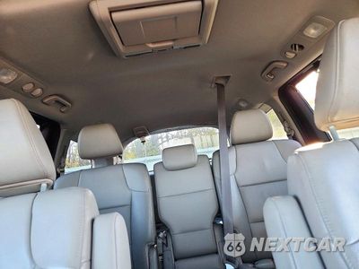 Zdjęcie 10 z 13 samochodu: 2016 HONDA ODYSSEY TOURING VIN:5FNRL5H97GB160760 - miniatura