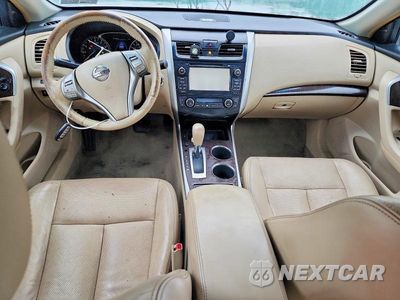 Zdjęcie 8 z 13 samochodu: 2013 NISSAN ALTIMA 2.5 VIN:1N4AL3AP4DC215965 - miniatura