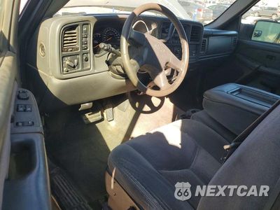 Zdjęcie 8 z 13 samochodu: 2003 CHEVROLET SILVERADO K2500 HEAVY DUTY VIN:1GCHK29G73E220056 - miniatura