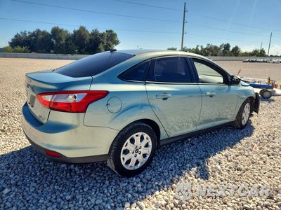 Trzecie zdjęcie samochodu z tyłu: 2012 FORD FOCUS SE VIN:1FAHP3F2XCL378747 - miniatura