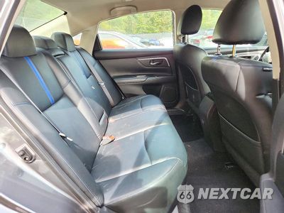 Zdjęcie 10 z 12 samochodu: 2018 NISSAN ALTIMA 2.5 SR VIN:1N4AL3AP1JC212338 - miniatura