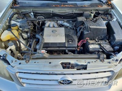 Zdjęcie 12 z 13 samochodu: 2003 TOYOTA HIGHLANDER LIMITED VIN:JTEGF21AX30090970 - miniatura