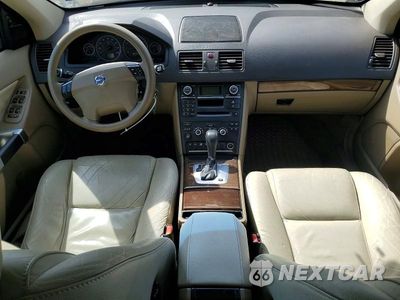Zdjęcie 8 z 12 samochodu: 2010 VOLVO XC90 3.2 VIN:YV4982CZ6A1548731 - miniatura