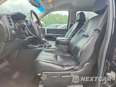 Zdjęcie 7 z 12 samochodu: 2007 CHEVROLET SILVERADO C1500 CREW CAB VIN:2GCEC13J571517753 - miniatura