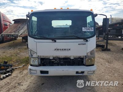 Piąte zdjęcie samochodu w środku: 2019 ISUZU NPR WATER TRUCK VIN:54DB4W1B8KS803352 - miniatura