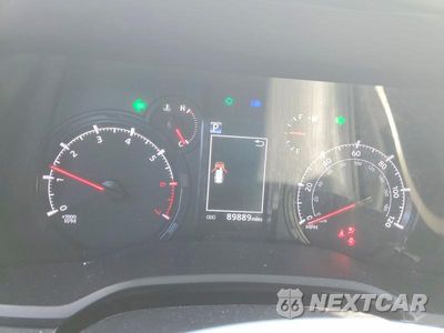 Zdjęcie 9 z 13 samochodu: 2021 TOYOTA 4RUNNER SR5 VIN:JTEEU5JR3M5238143 - miniatura