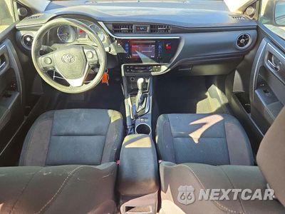 Zdjęcie 8 z 12 samochodu: 2018 TOYOTA COROLLA LE VIN:2T1BURHE4JC097888 - miniatura