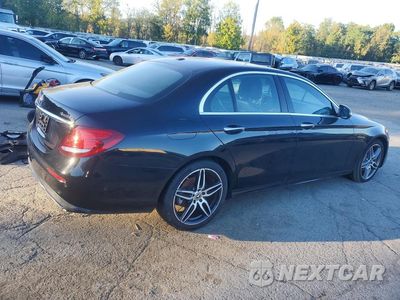 Trzecie zdjęcie samochodu z tyłu: 2017 MERCEDES-BENZ E 300 4MATIC VIN:WDDZF4KB8HA254854 - miniatura