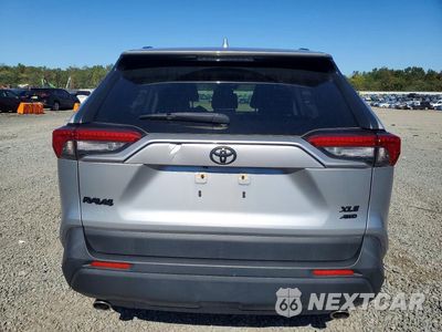 Zdjęcie 6 z 13 samochodu: 2020 TOYOTA RAV4 XLE VIN:JTMP1RFV8LJ027996 - miniatura