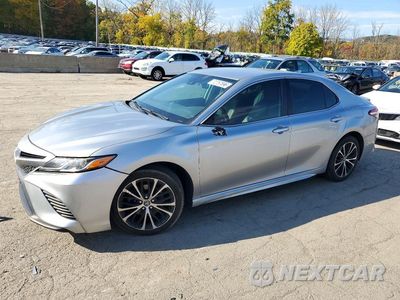 2020 TOYOTA CAMRY SE 4T1G11AK5LU935721 - główne zdjęcie licytacji z USA - miniatura
