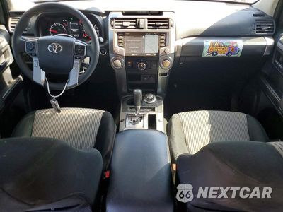Zdjęcie 8 z 13 samochodu: 2022 TOYOTA 4RUNNER SR5 VIN:JTEMU5JR9N6031974 - miniatura