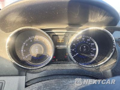 Zdjęcie 9 z 13 samochodu: 2014 HYUNDAI SONATA LIMITED 2.0T VIN:5NPEC4AB4EH927341 - miniatura