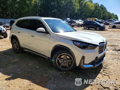 Czwarte zdjęcie samochodu z boku: 2025 BMW X1 XDRIVE28I VIN:WBX73EF01S5319118 - miniatura
