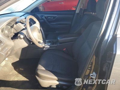 Zdjęcie 7 z 12 samochodu: 2016 NISSAN ALTIMA 2.5 SV VIN:1N4AL3AP4GC175214 - miniatura