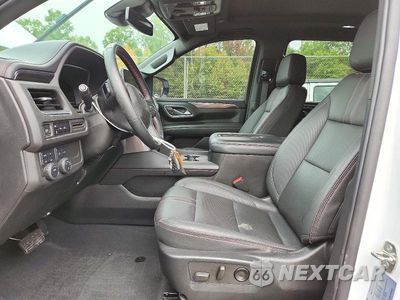 Zdjęcie 7 z 13 samochodu: 2023 CHEVROLET SUBURBAN K1500 RST VIN:1GNSKEKD2PR171023 - miniatura