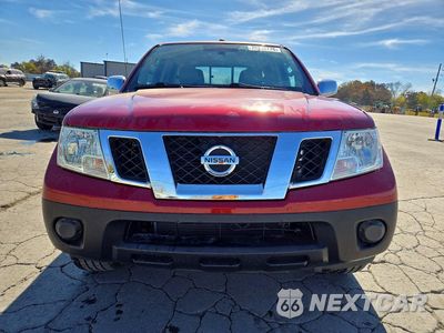 Piąte zdjęcie samochodu w środku: 2015 NISSAN FRONTIER SV VIN:1N6AD0ER6FN728026 - miniatura