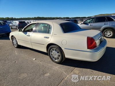 Drugie zdjęcie samochodu z przodu: 2007 LINCOLN TOWN CAR SIGNATURE VIN:1LNHM81WX7Y624209 - miniatura