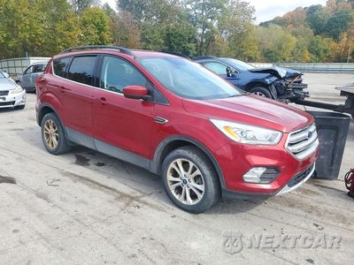 Czwarte zdjęcie samochodu z boku: 2019 FORD ESCAPE SEL VIN:1FMCU9HD3KUA39556 - miniatura