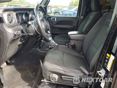 Zdjęcie 7 z 13 samochodu: 2021 JEEP WRANGLER UNLIMITED SAHARA VIN:1C4HJXEN4MW622021 - miniatura