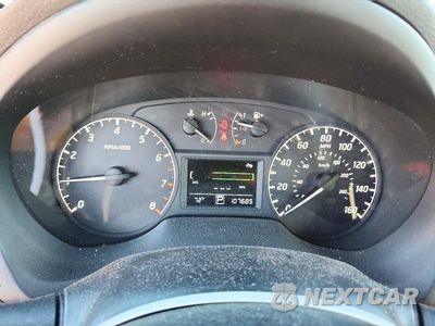 Zdjęcie 9 z 12 samochodu: 2017 NISSAN SENTRA S VIN:3N1AB7APXHY228790 - miniatura