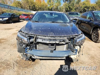 Piąte zdjęcie samochodu w środku: 2017 CHEVROLET MALIBU LT VIN:1G1ZE5ST9HF126128 - miniatura