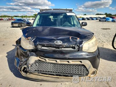 Piąte zdjęcie samochodu w środku: 2014 KIA SOUL BASE VIN:KNDJN2A27E7720704 - miniatura