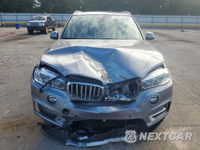 Piąte zdjęcie samochodu w środku: 2017 BMW X5 SDRIVE35I VIN:5UXKR2C31H0X06890 - miniatura