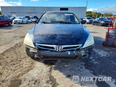 Piąte zdjęcie samochodu w środku: 2006 HONDA ACCORD EX VIN:1HGCM55736A185640 - miniatura