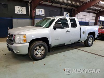 2011 CHEVROLET SILVERADO K1500 LT 1GCRKSE32BZ266523 - główne zdjęcie licytacji z USA - miniatura