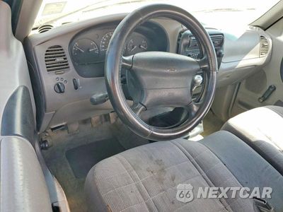 Zdjęcie 8 z 12 samochodu: 1997 FORD RANGER SUPER CAB VIN:1FTCR14AXVPB27641 - miniatura