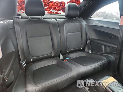 Zdjęcie 10 z 12 samochodu: 2014 VOLKSWAGEN BEETLE VIN:3VWJP7AT6EM602310 - miniatura