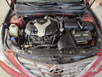 Zdjęcie 11 z 12 samochodu: 2012 HYUNDAI SONATA LIMITED 2.0T VIN:5NPEC4AB5CH323536 - miniatura