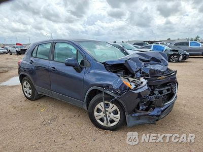 Czwarte zdjęcie samochodu z boku: 2019 CHEVROLET TRAX LS VIN:3GNCJKSB0KL122102 - miniatura