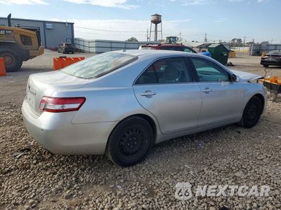 Trzecie zdjęcie samochodu z tyłu: 2010 TOYOTA CAMRY LE VIN:4T4BF3EK7AR016923 - miniatura