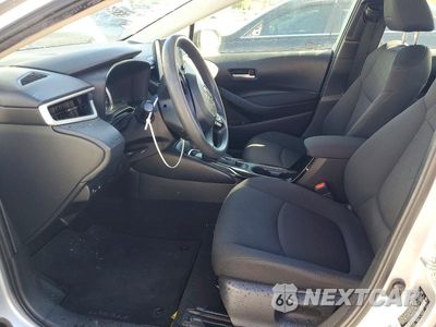 Zdjęcie 7 z 13 samochodu: 2021 TOYOTA COROLLA LE VIN:JTDEPMAE3MJ133242 - miniatura
