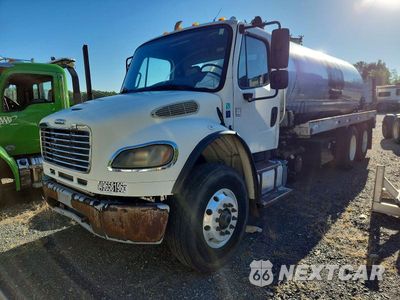 Drugie zdjęcie samochodu z przodu: 2016 FREIGHTLINER BUSINESS CLASS M2 TANK TRUCK VIN:1FVHCYCYXGHHK2878 - miniatura