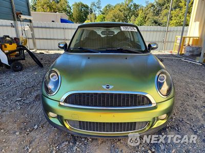 Piąte zdjęcie samochodu w środku: 2009 MINI COOPER S VIN:WMWMF73589TW86085 - miniatura