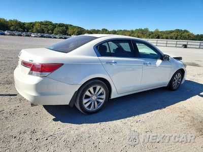 Trzecie zdjęcie samochodu z tyłu: 2012 HONDA ACCORD EXL VIN:1HGCP3F82CA019883 - miniatura