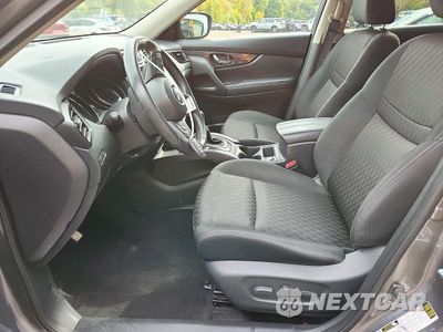 Zdjęcie 7 z 13 samochodu: 2018 NISSAN ROGUE SV VIN:KNMAT2MV2JP546241 - miniatura
