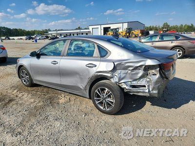 Drugie zdjęcie samochodu z przodu: 2022 KIA FORTE LXS VIN:3KPF24AD3NE423411 - miniatura