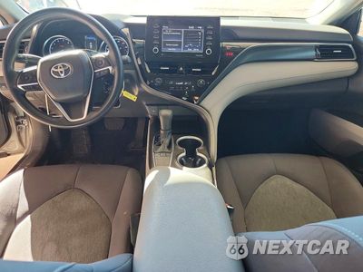 Zdjęcie 8 z 12 samochodu: 2023 TOYOTA CAMRY LE VIN:4T1C11AK1PU145448 - miniatura