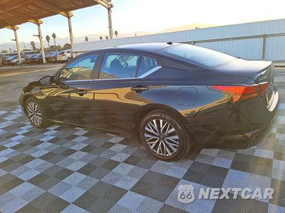 Drugie zdjęcie samochodu z przodu: 2026 NISSAN ALTIMA SV VIN:1N4BL4DV4TN323879 - miniatura