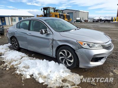 Czwarte zdjęcie samochodu z boku: 2017 HONDA ACCORD EX VIN:1HGCR2F74HA011769 - miniatura