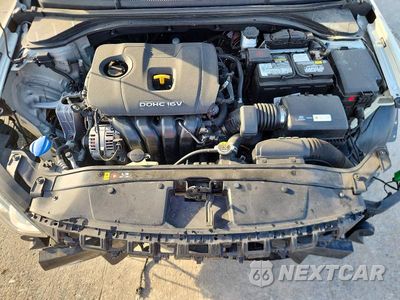 Zdjęcie 11 z 13 samochodu: 2017 HYUNDAI ELANTRA VALUE EDITION VIN:5NPD84LF5HH119582 - miniatura